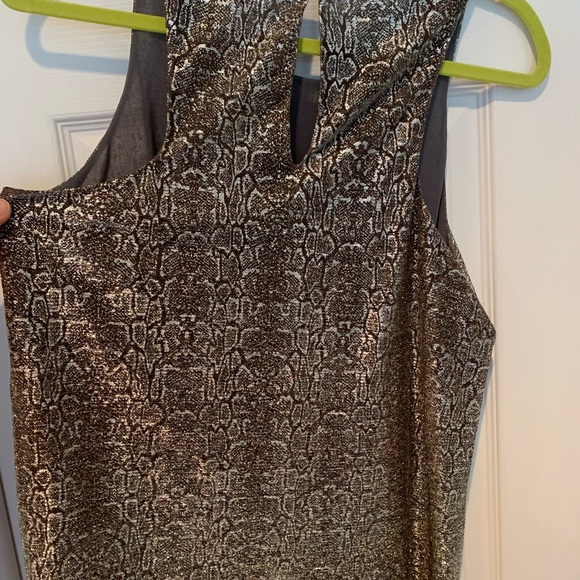 Collective Concepts shiny animal print blouse. Size Medium. - Picture 4 of 4